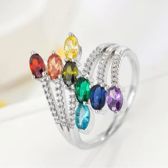 Beautiful Multicolored Rhinestone Ring - Picture 5 of 6